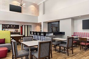 Hampton Inn & Suites Oroville