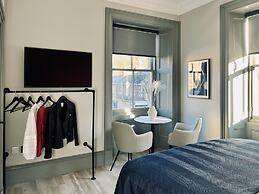 Room in the Borders - 1 Sime Place