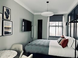 Room in the Borders - 1 Sime Place