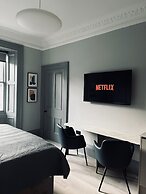 Room in the Borders - 1 Sime Place