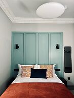 Room in the Borders - 1 Sime Place