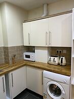 Spacious 3-bed Apartment in Central London