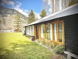 Amazing Cabin on the Shore of Lake Moreno H58 by Apartments Bariloche