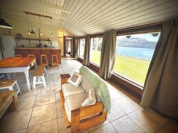 Amazing Cabin on the Shore of Lake Moreno H58 by Apartments Bariloche