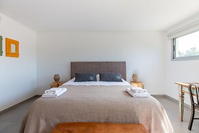 Moderna casa para 5 Chacras de Coria