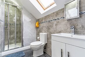 Birmingham Apt-sleeps 4-walk to City Centre-pets