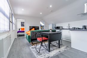 Birmingham Apt-sleeps 4-walk to City Centre-pets