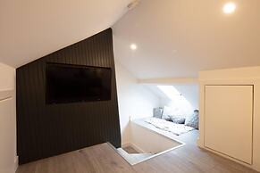Cosy 1 Bed Duplex - Close to Metro - NW2