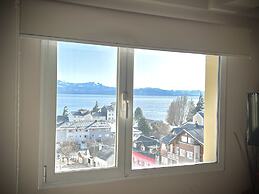 Beautiful Apartment Downtown, Amazing Lake Views JF1 by Apartments Bar