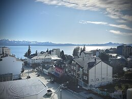 Beautiful Apartment Downtown, Amazing Lake Views JF1 by Apartments Bar