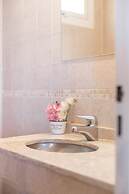 Beautiful Apartment Downtown, Amazing Lake Views JF1 by Apartments Bar