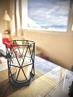 Beautiful Apartment Downtown, Amazing Lake Views JF1 by Apartments Bar