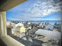 Beautiful Apartment Downtown, Amazing Lake Views JF1 by Apartments Bar