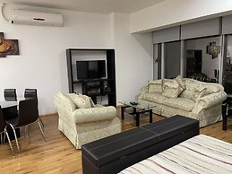 The Plaza Residenses