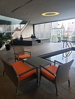 The Plaza Residenses