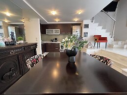 Athens Dome - Apartments by Live&Travel