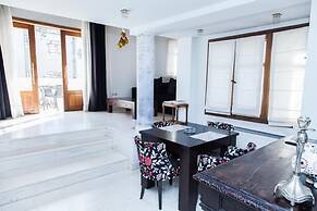 Athens Dome - Apartments by Live&Travel