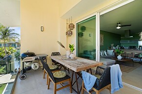 Tranquil Peninsula Golf 3BR Retreat