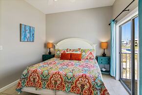 Gulf Shores Duplex B Beachfront Pool 4bd