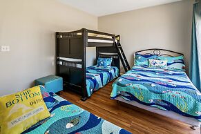 Gulf Shores Duplex B Beachfront Pool 4bd