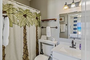 Gulf Shores Duplex B Beachfront Pool 4bd