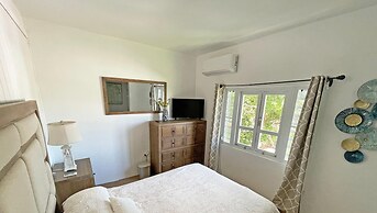 Palmeras Beach Apartments