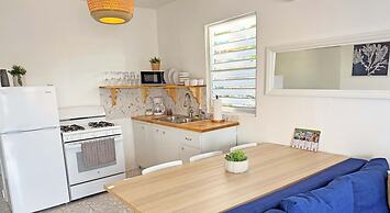 Palmeras Beach Apartments