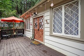 Pacific Coast Redwoods Cabin for Family