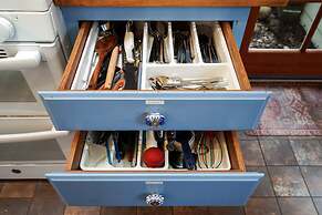 Pacific Coast Redwoods Cabin for Family