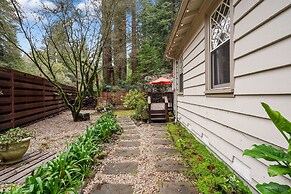 Pacific Coast Redwoods Cabin for Family