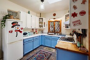 Pacific Coast Redwoods Cabin for Family