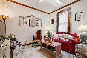 Pacific Coast Redwoods Cabin for Family