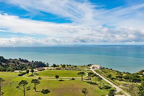 Pacific Coast Redwoods Cabin for Family