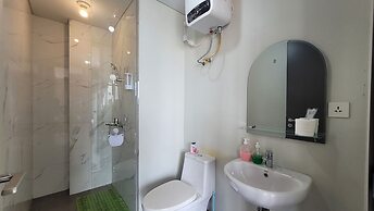 Palam Mansion at One Residence Apartment