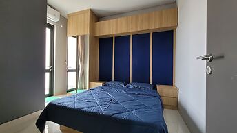 Palam Mansion at One Residence Apartment