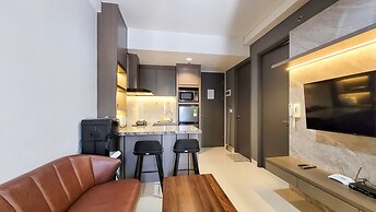 Palam Mansion at One Residence Apartment