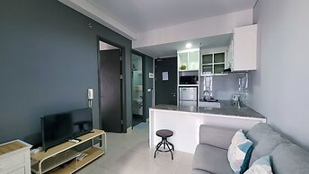 Palam Mansion at One Residence Apartment