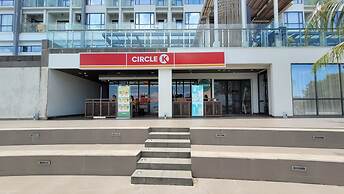 Palam Mansion at One Residence Apartment