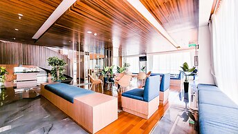 Palam Mansion at One Residence Apartment