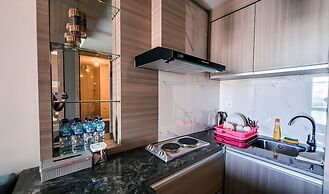 Palam Mansion at One Residence Apartment