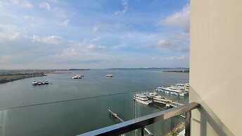 Palam Mansion at One Residence Apartment