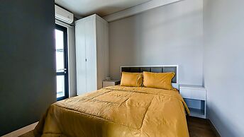 Palam Mansion at One Residence Apartment