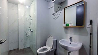 Palam Mansion at One Residence Apartment