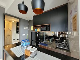 Palam Mansion at One Residence Apartment