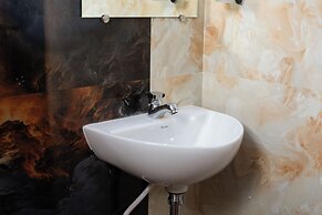 MUGUNDAN 'S  SMART STAY