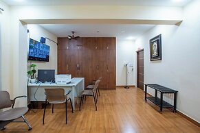 MUGUNDAN 'S  SMART STAY