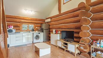 Jeju Dangdangi Dog Pension Black