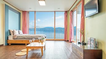 Daebudo Green Beach Pension