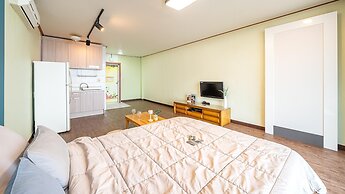 Daebudo Green Beach Pension