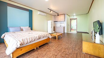 Daebudo Green Beach Pension